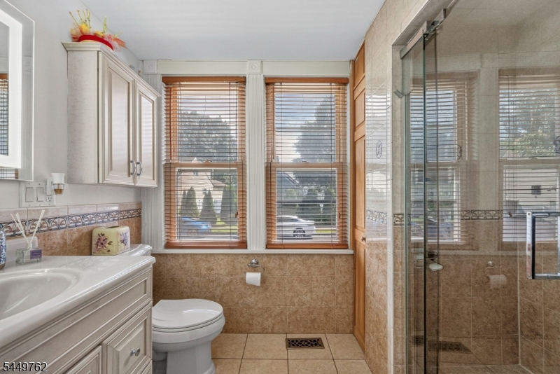 30 Elm Street Ridgefield Park, NJ 07660 - Photo 19 of 37 Gallery Image 19