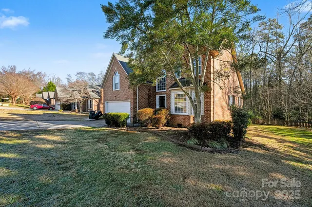 $365,000 | 1112 Thoroughbred Lane, Concord, NC 28027