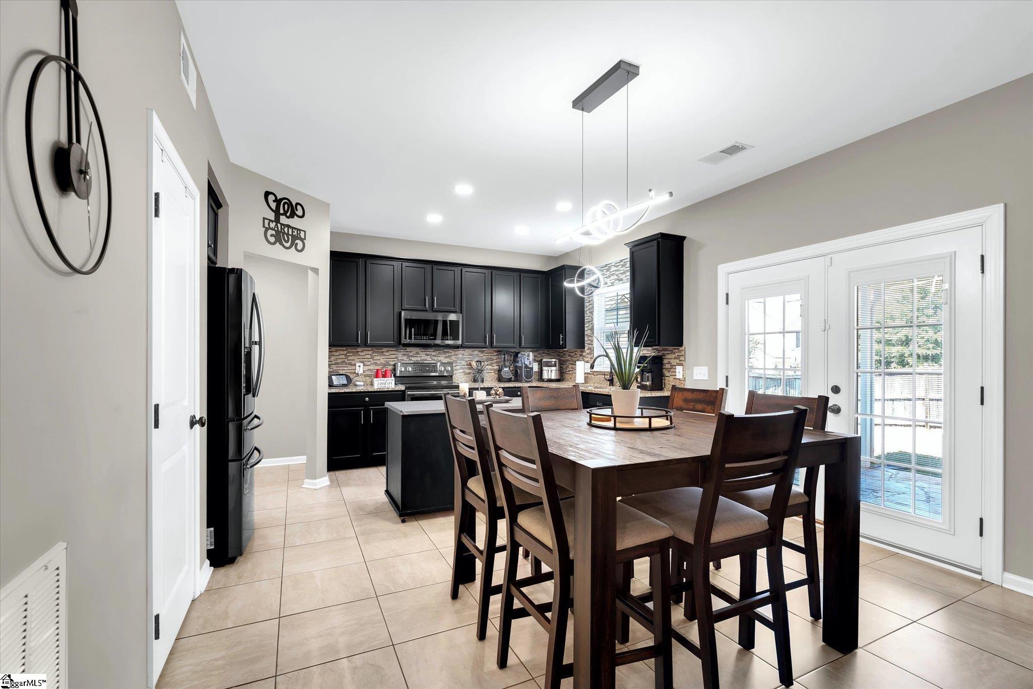 201 Shale Court Greenville, SC 29607 - Photo 11 of 38 Gallery Image 11