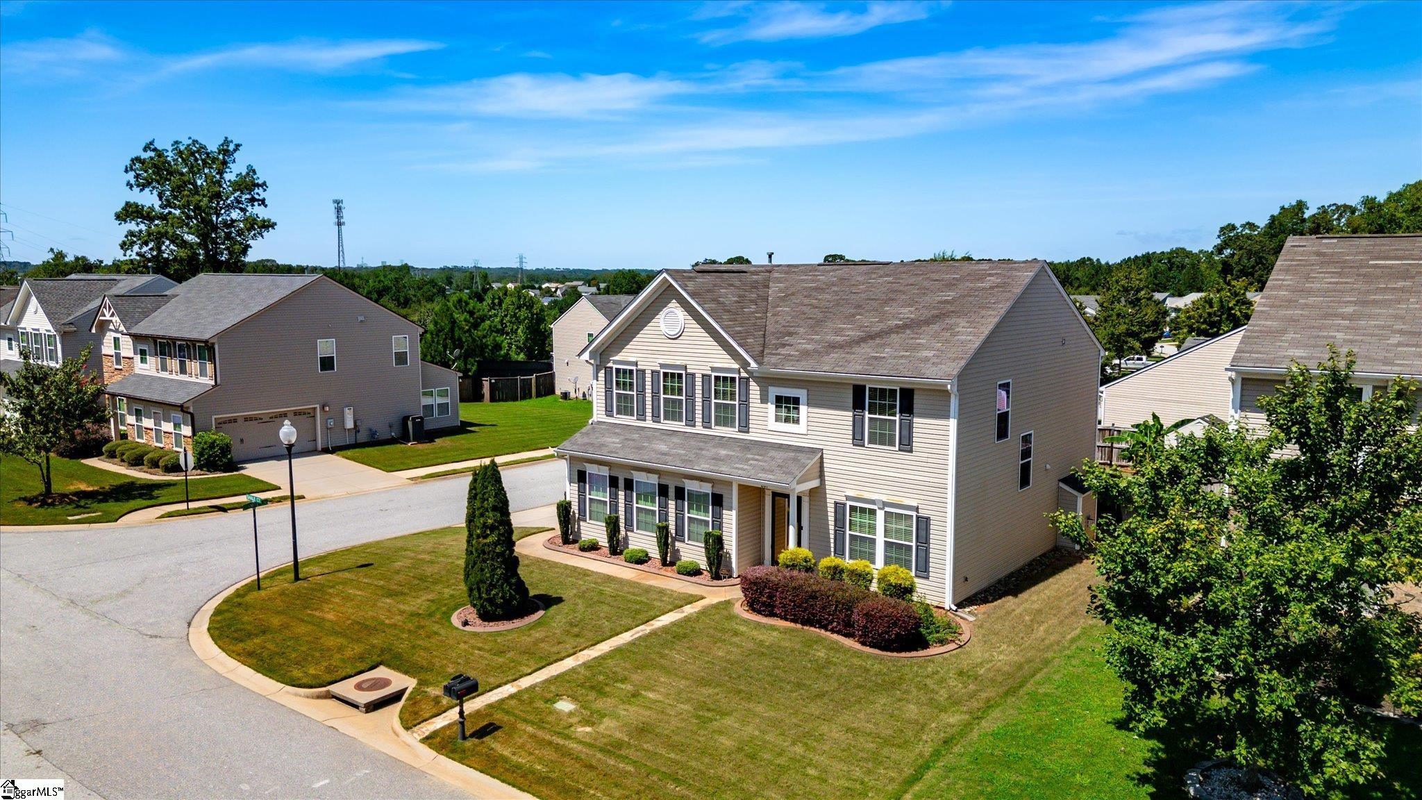 201 Shale Court Greenville, SC 29607 - Photo 32 of 38 Gallery Image 32