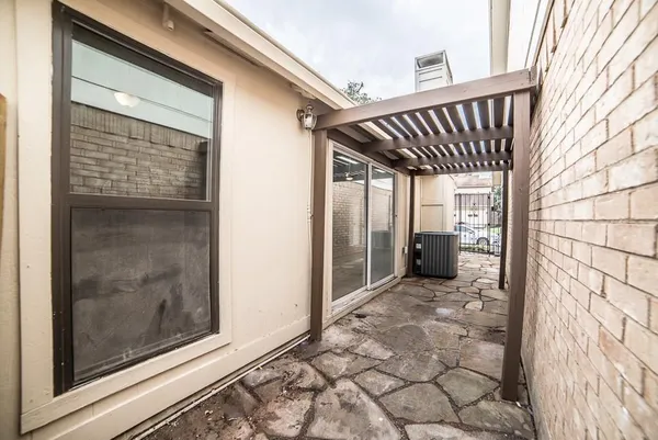 $1,800 | 2915 Canis Circle, Garland, TX 75044
