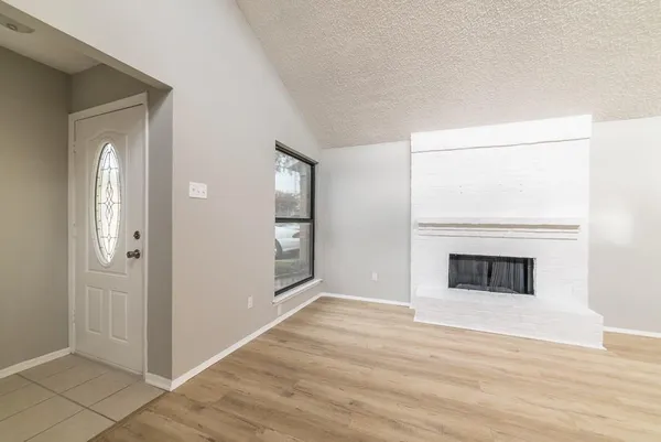 $1,800 | 2915 Canis Circle, Garland, TX 75044