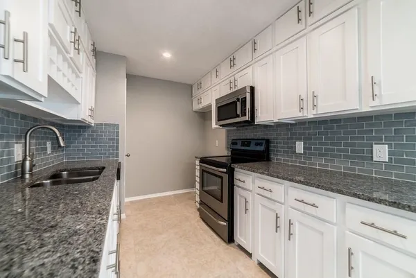 $1,800 | 2915 Canis Circle, Garland, TX 75044