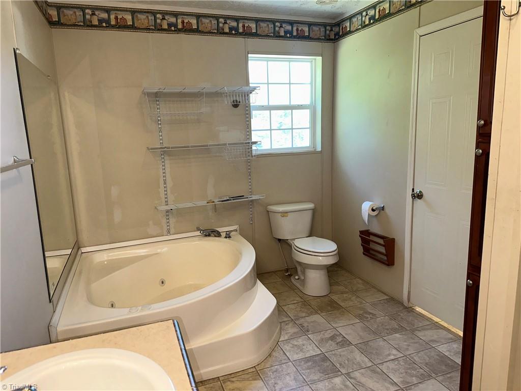4842 Hatchers Chapel Road Stuart, VA 24171 - Photo 27 of 36 Gallery Image 27