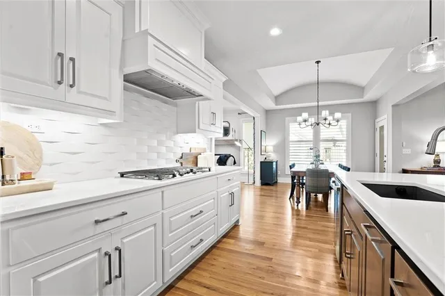 $1,099,000 | 9268 Brownridge Street, Lenexa, KS 66220