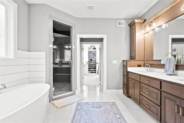 $1,099,000 | 9268 Brownridge Street, Lenexa, KS 66220