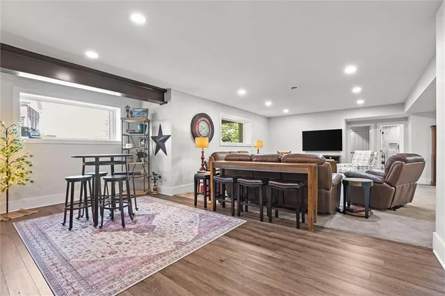 $1,099,000 | 9268 Brownridge Street, Lenexa, KS 66220