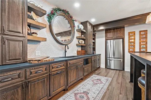 $1,099,000 | 9268 Brownridge Street, Lenexa, KS 66220