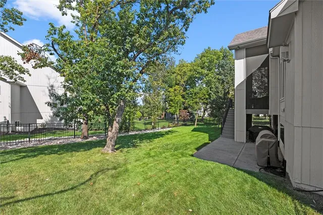 $1,099,000 | 9268 Brownridge Street, Lenexa, KS 66220