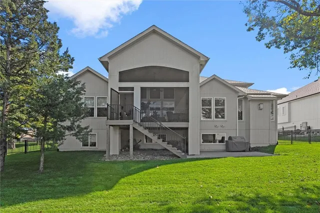 $1,099,000 | 9268 Brownridge Street, Lenexa, KS 66220