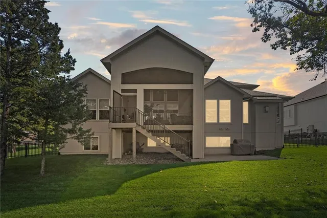 $1,099,000 | 9268 Brownridge Street, Lenexa, KS 66220