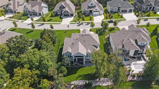 $1,099,000 | 9268 Brownridge Street, Lenexa, KS 66220