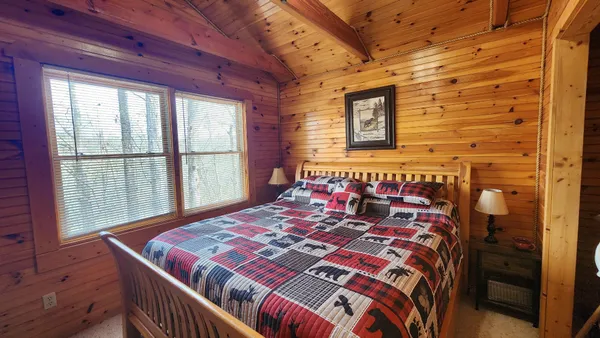 $549,000 | 5615 Eastport Road, Alpine, TN 38543