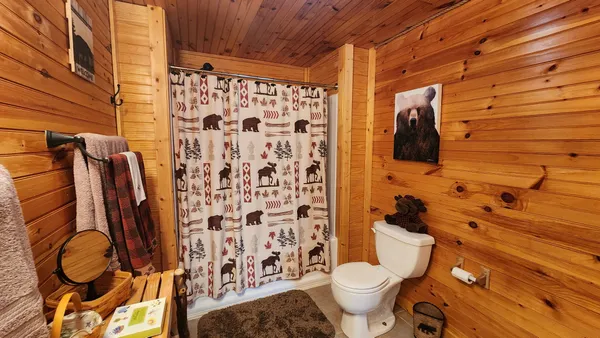 $549,000 | 5615 Eastport Road, Alpine, TN 38543