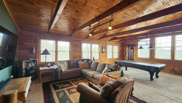 $549,000 | 5615 Eastport Road, Alpine, TN 38543