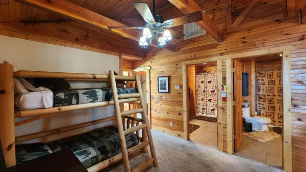 $549,000 | 5615 Eastport Road, Alpine, TN 38543