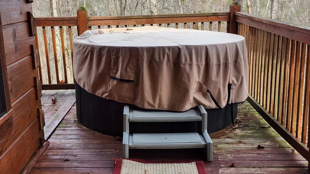 $589,000 | 5615 Eastport Road, Alpine, TN 38543