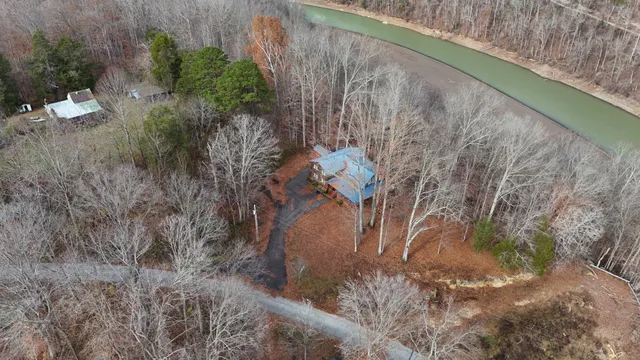 $589,000 | 5615 Eastport Road, Alpine, TN 38543