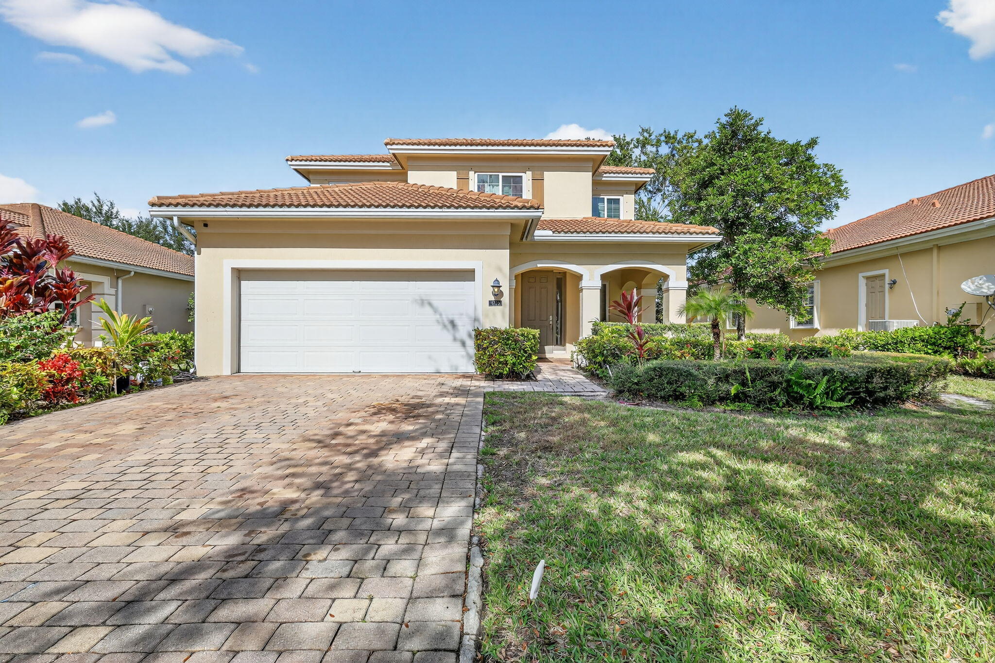 6720 Osage Circle Greenacres, FL 33413 - Photo 1 of 54 62-web-or-mls-F14A0428