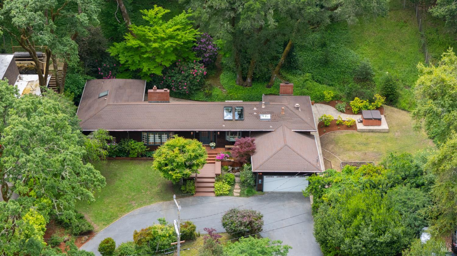 195 Canyon Road Fairfax, CA 94930 - Photo 3 of 59