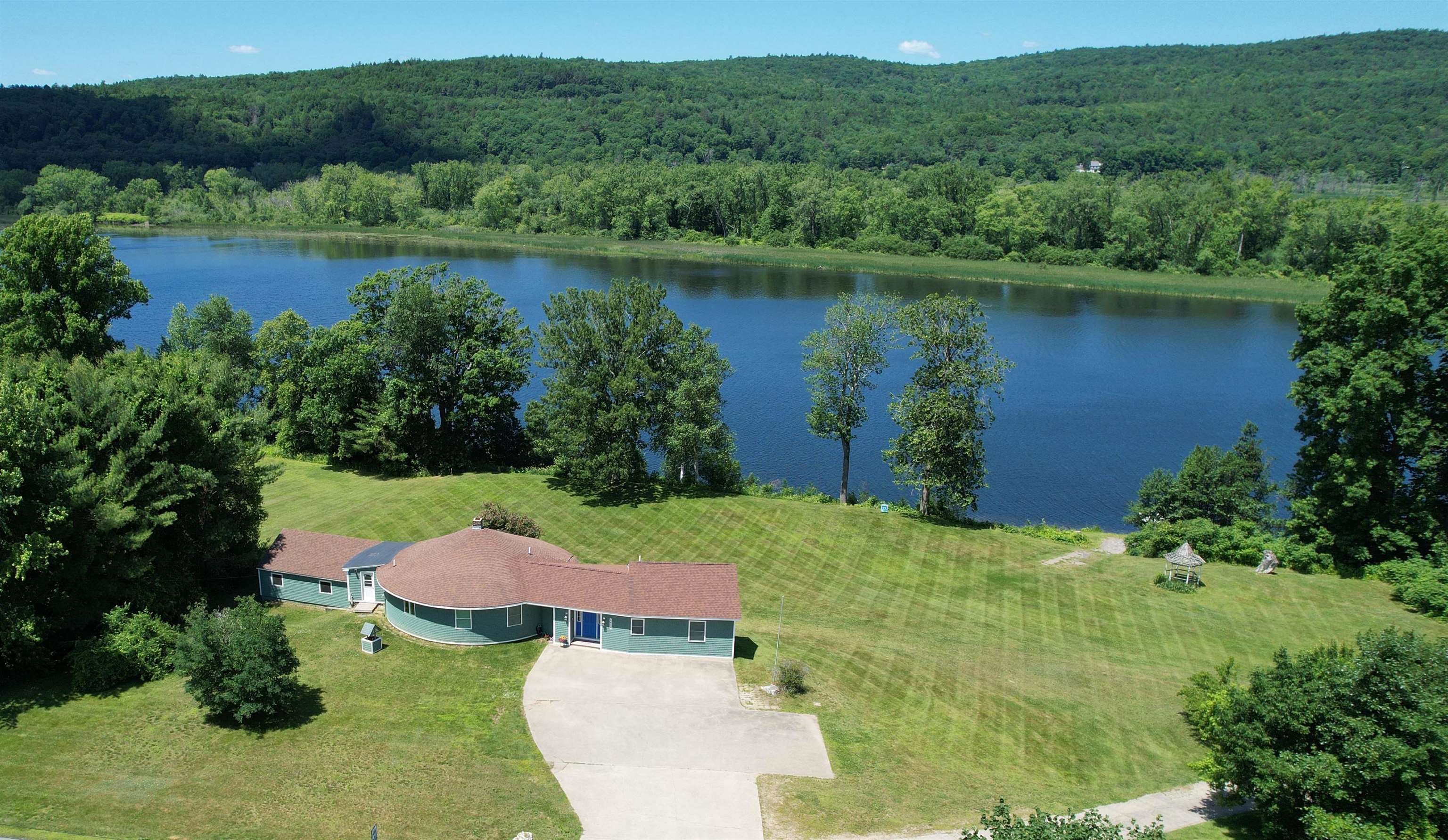 1298 Bellows Falls Road Charlestown, NH 03603 - Photo 7 of 39