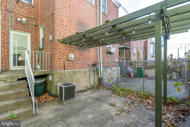 $1,750 | 2822 South Smedley Street, Philadelphia, PA 19145