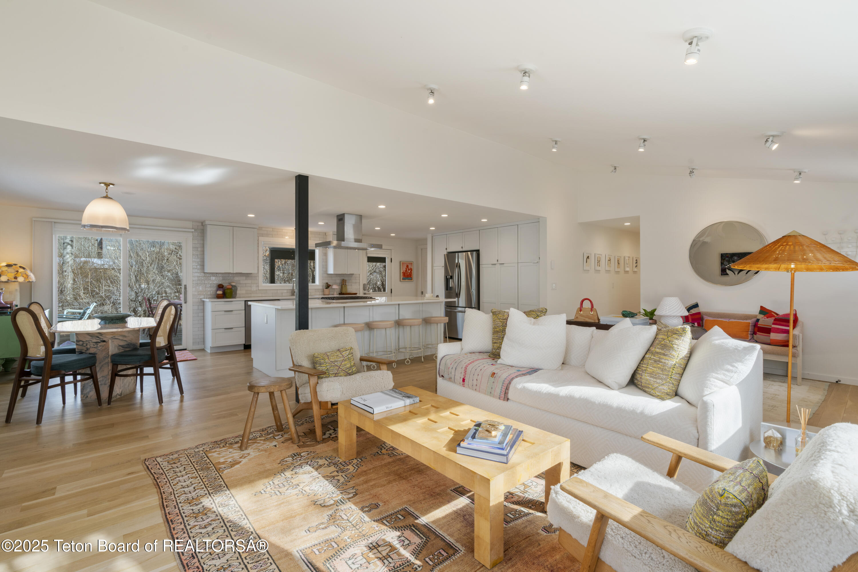 725 Cache Creek Drive Jackson, WY 83001 - Photo 14 of 36 Living/Dining/Kitchen