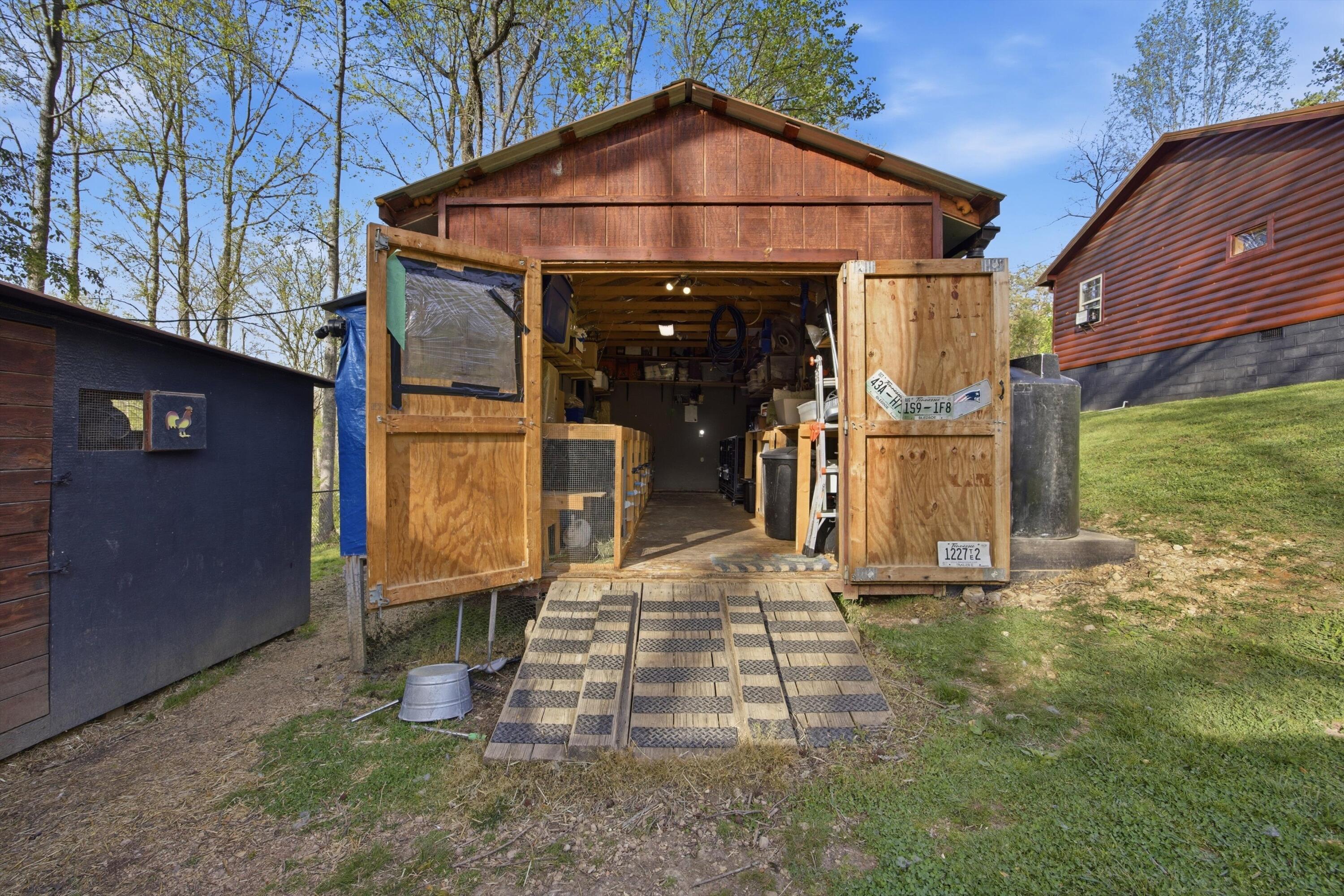 110 Angel Howard Road Pikeville, TN 37367 - Photo 22 of 33 21-110AngelHowardLn_015