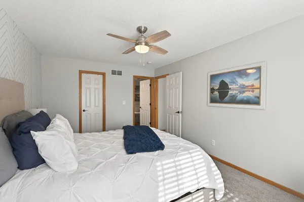 $349,900 | 15738 Chasewood Court, Rosemount, MN 55068