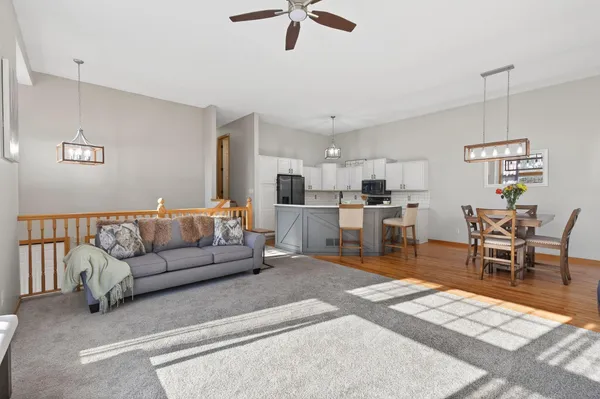 $349,900 | 15738 Chasewood Court, Rosemount, MN 55068