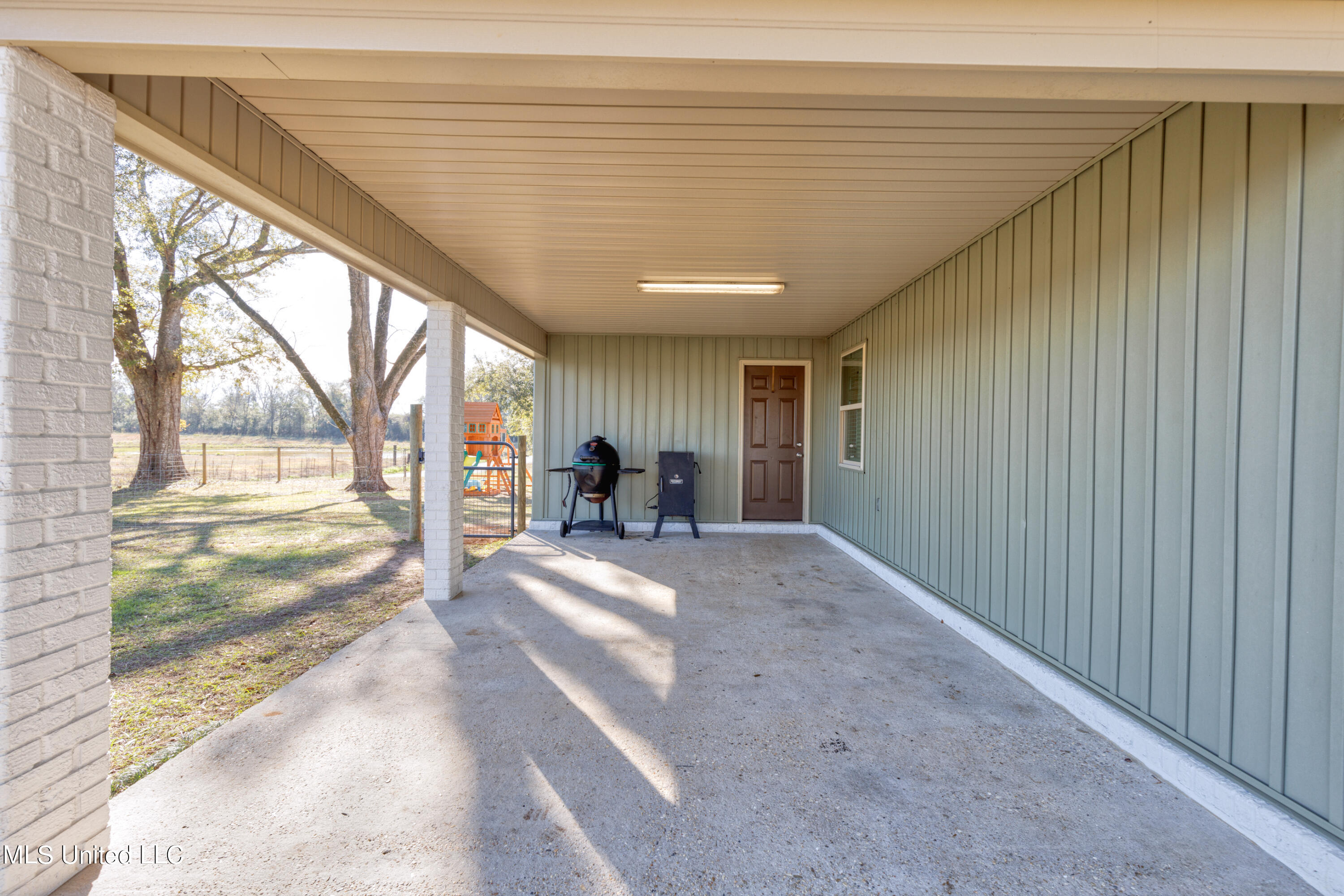 230 Harmon Pope Road Lucedale, MS 39452 - Photo 6 of 30 230HarmonPopeRd-11