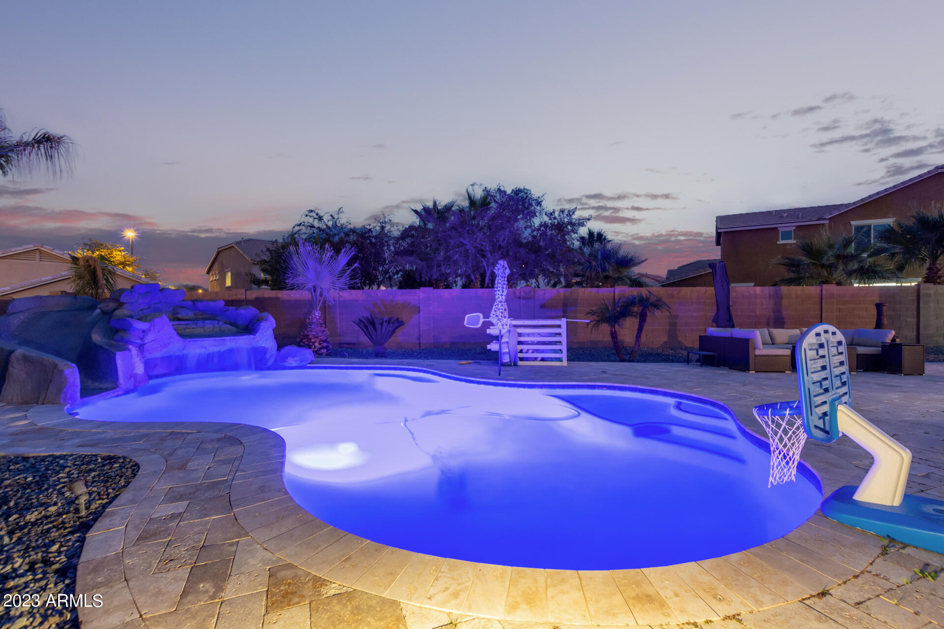 2054 East Stacey Road Gilbert, AZ 85298 - Photo 29 of 49 backyard