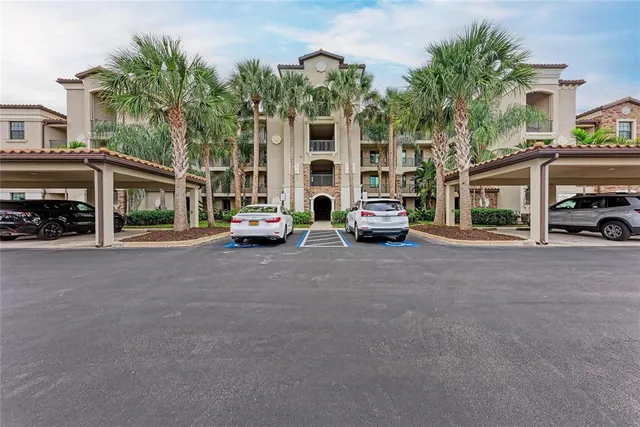 $369,000 | 16706 Vardon Terrace, Unit 308, Bradenton, FL 34211