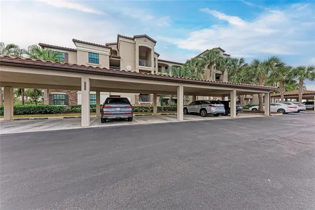 $369,000 | 16706 Vardon Terrace, Unit 308, Bradenton, FL 34211