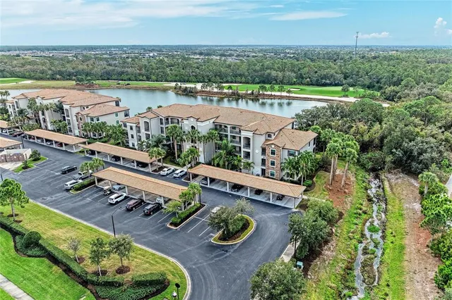 $369,000 | 16706 Vardon Terrace, Unit 308, Bradenton, FL 34211