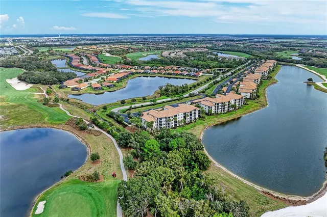 $369,000 | 16706 Vardon Terrace, Unit 308, Bradenton, FL 34211