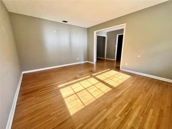 $2,850 | 150 Temple Grove Drive, Winter Garden, FL 34787