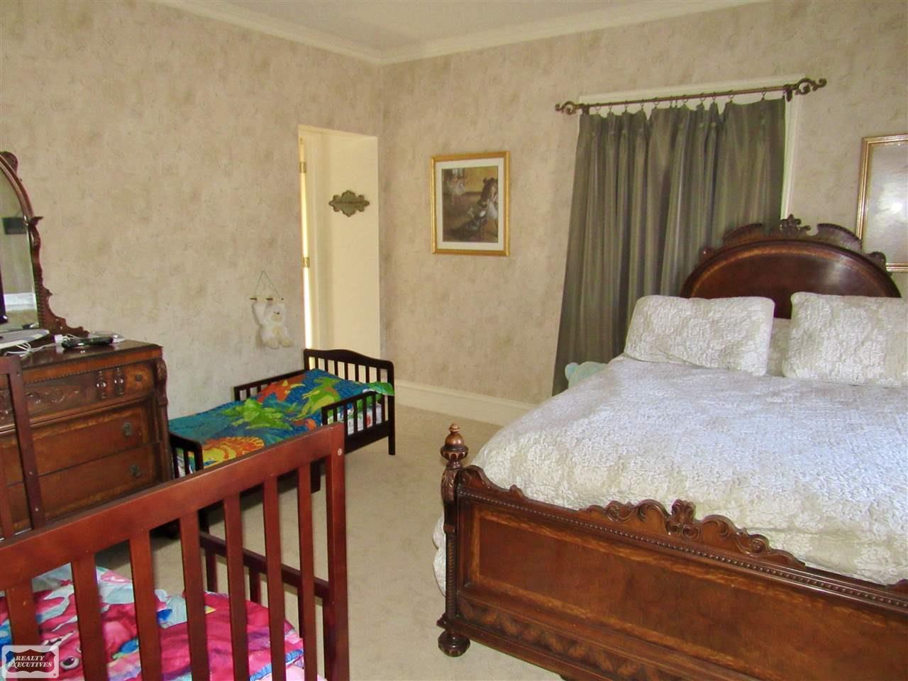 195 South Main Street Romeo, MI 48065 - Photo 23 of 40 50043465-22.JPG