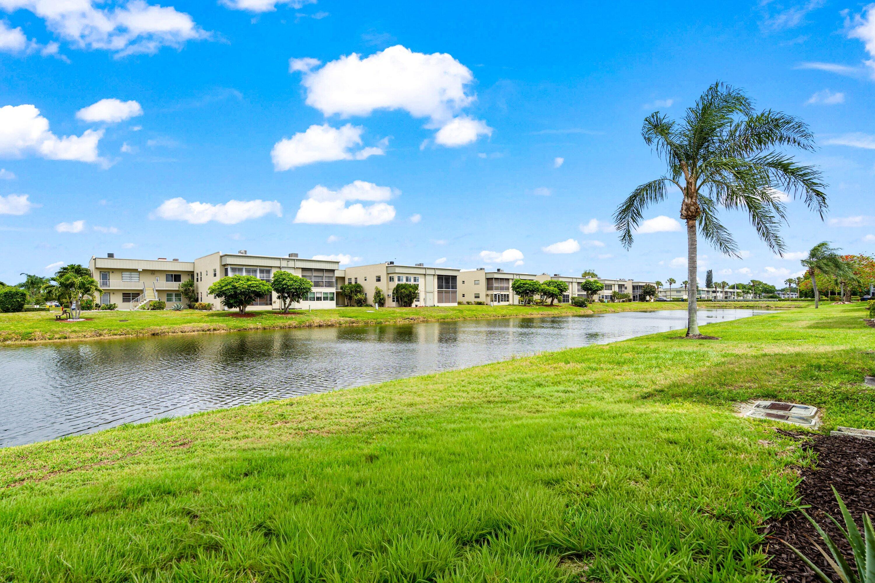360 Monaco Court, Unit 360 Delray Beach, FL 33446 - Photo 23 of 26 Rear View 1