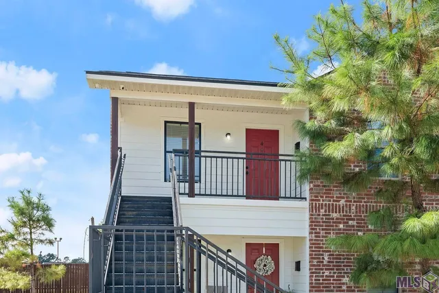 $1,300 | 10799 Florida Boulevard, Unit 4, Walker, LA 70785