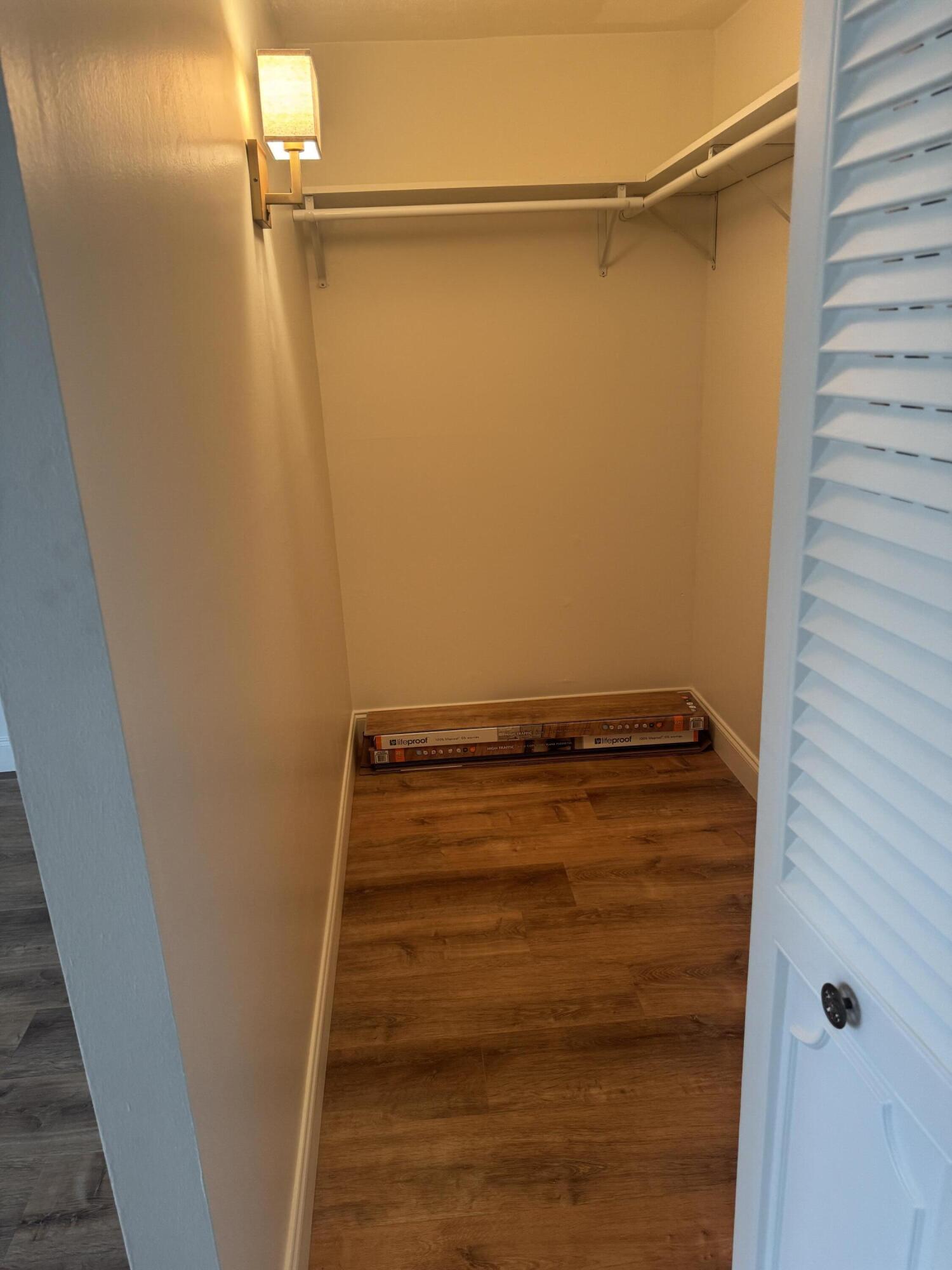 1444 Southeast Riverside Drive, Unit B7 Stuart, FL 34996 - Photo 13 of 29 IMG_2913 4