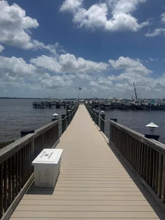 $2,000 | 1444 Southeast Riverside Drive, Unit B7, Stuart, FL 34996