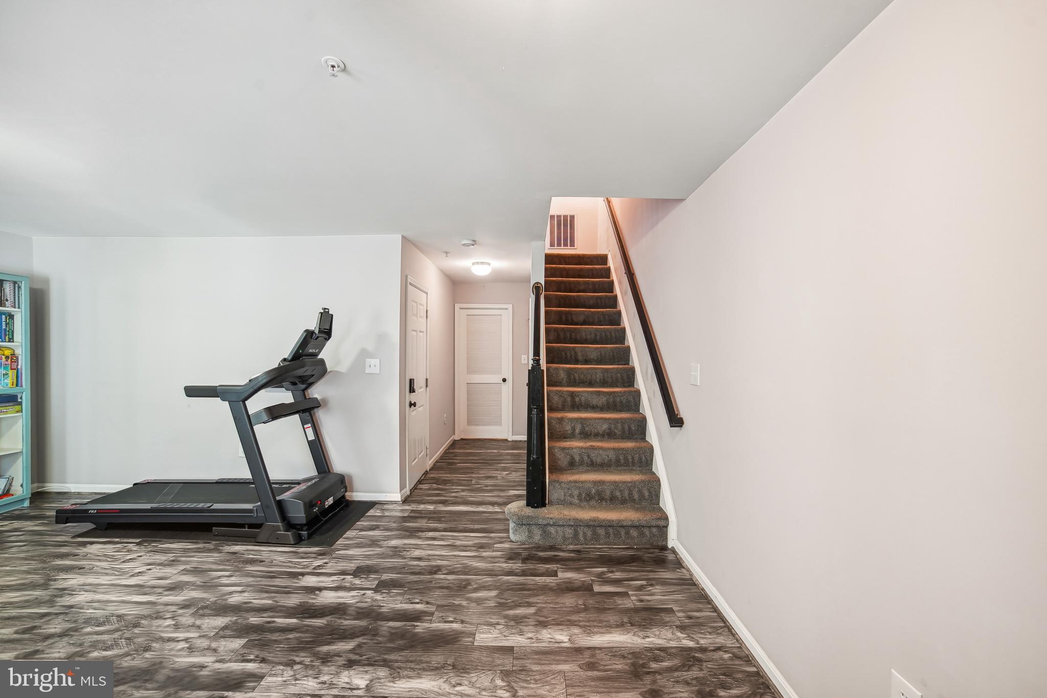 110 Ridgepoint Place Gaithersburg, MD 20878 - Photo 23 of 42 Gallery Image 23