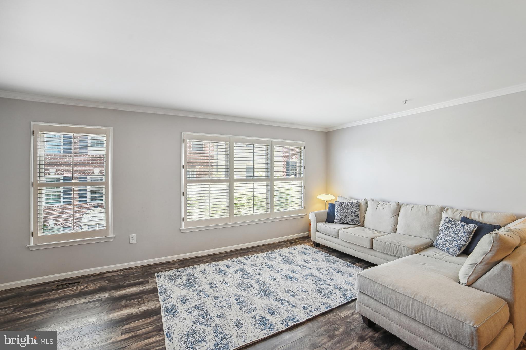 110 Ridgepoint Place Gaithersburg, MD 20878 - Photo 4 of 42 Gallery Image 4