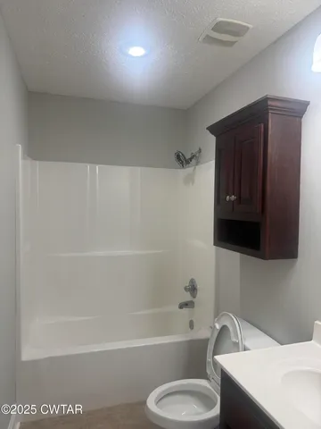 $269,000 | 560 Ollie Lane, Henderson, TN 38340