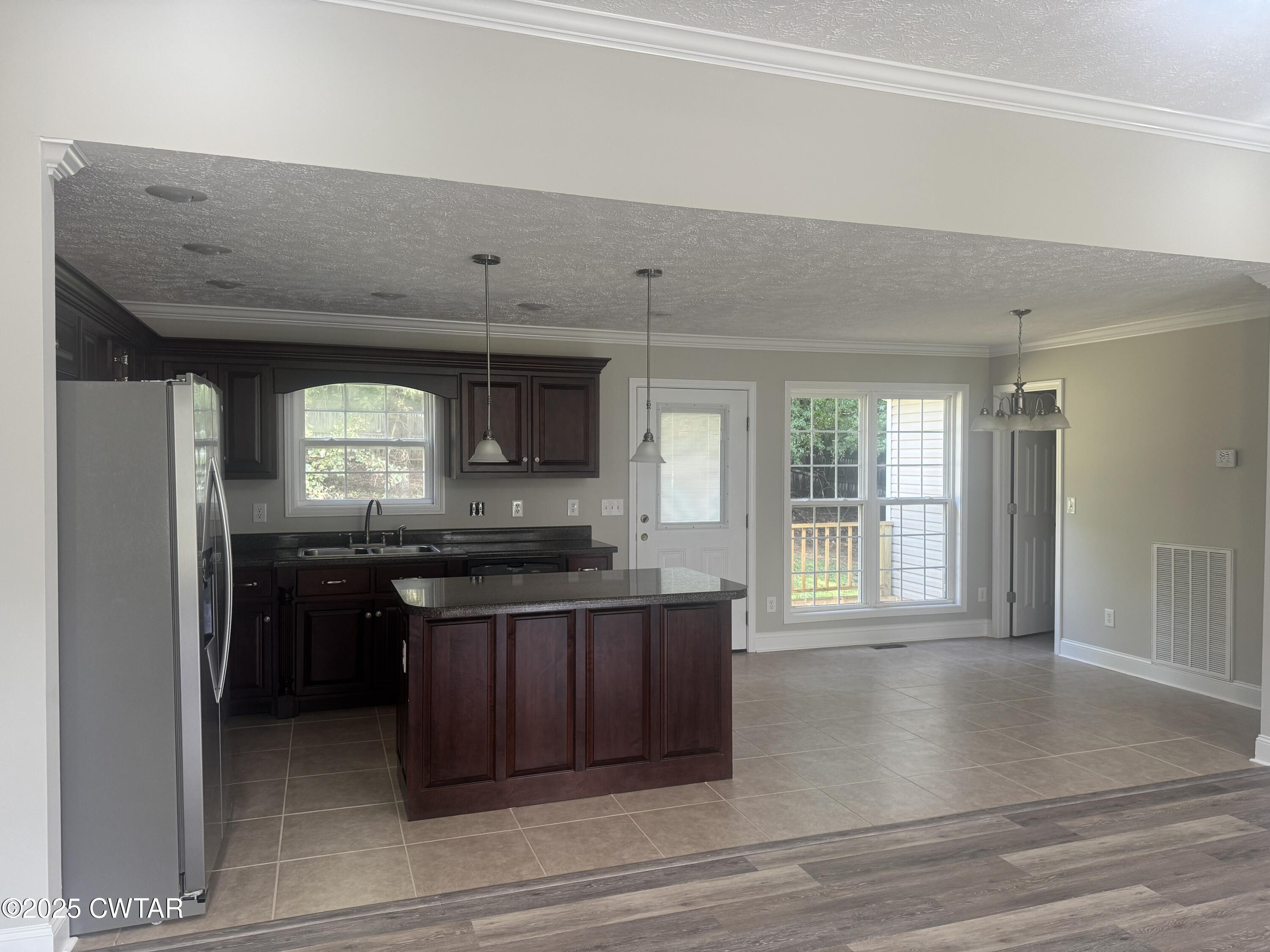 560 Ollie Lane Henderson, TN 38340 - Photo 3 of 28 IMG_8433