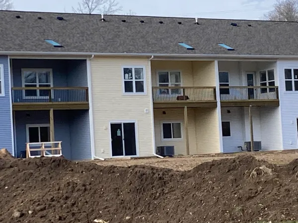 $369,900 | 874 3rd Avenue, Unit 12, Lake Odessa, MI 48849