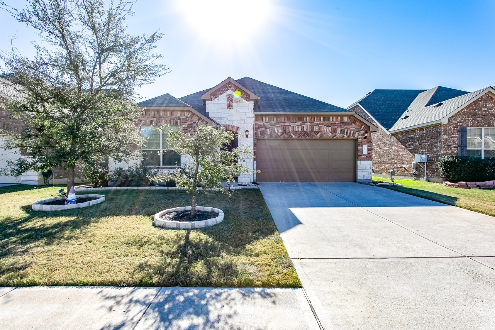 1721 Elaina Loop Leander, TX 78641 - Photo 1 of 28