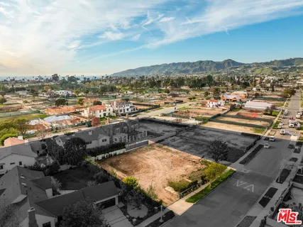 $4,980,000 | 717 Toyopa Drive, Pacific Palisades, CA 90272