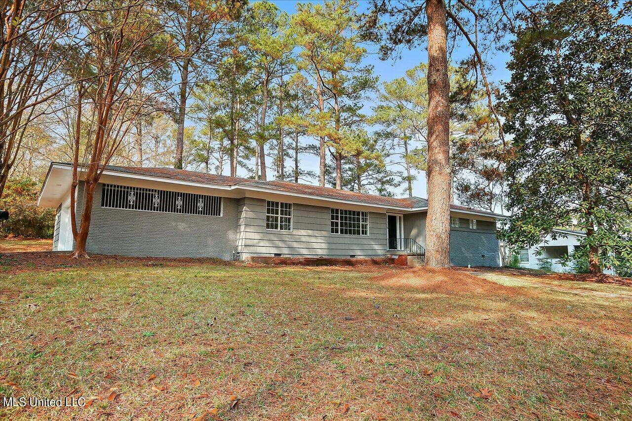115 Highland Circle Jackson, MS 39211 - Photo 3 of 37 03-115 Highland Cir
